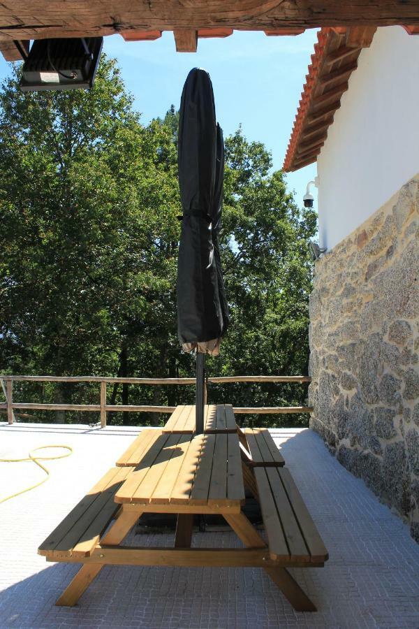 Villa Quinta Da Tormenta -14 Pessoas- Cabeceiras De Basto 2 Casas E Piscina Privada Exterior foto